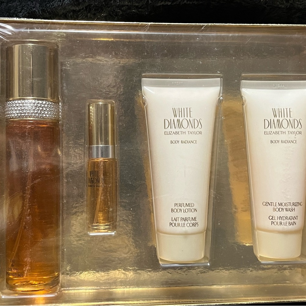 White Diamonds Perfume by Elizabeth Taylor - Picture 5 of 5